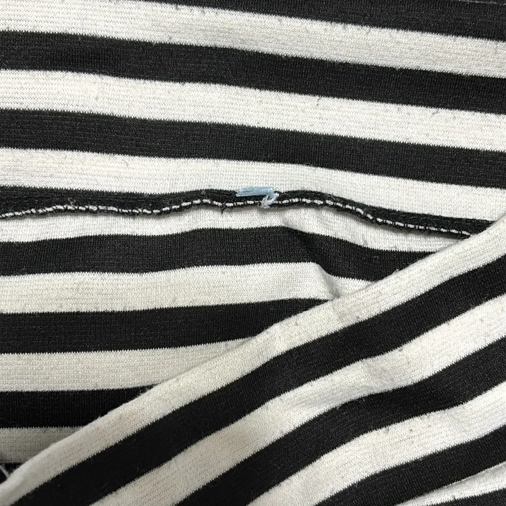 Ladies Women Black & White Striped Skirt Size Small